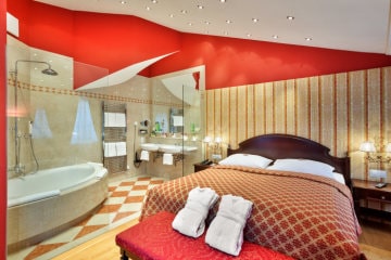 05-austria-trend-hotel-ananas-rossini-suite