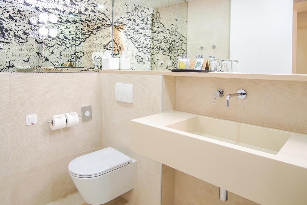 amfora-hvar-grand-beach-resort-137653328