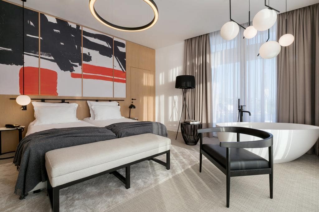 amfora-hvar-grand-beach-resort-171182194