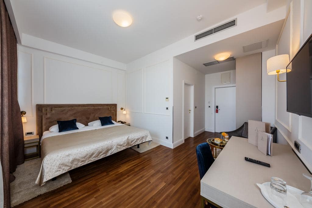 art-hotel-140723326