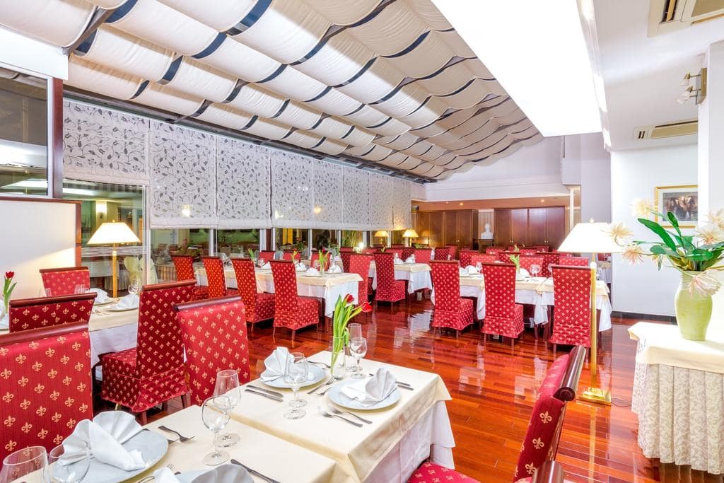 hotel-president-split-44657924