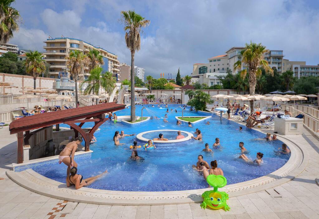 mediteran-hotel-and-resort-274033983