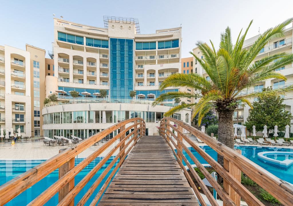 splendid-conference-and-spa-resort-219913813