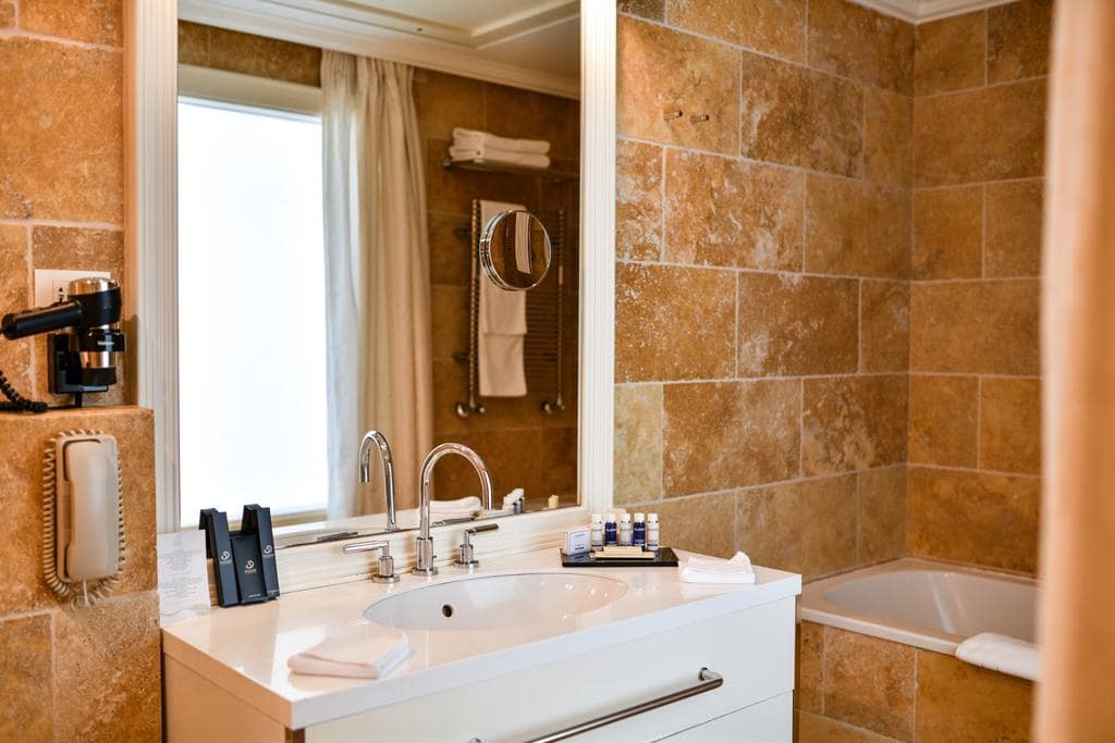 splendid-conference-and-spa-resort-219921636