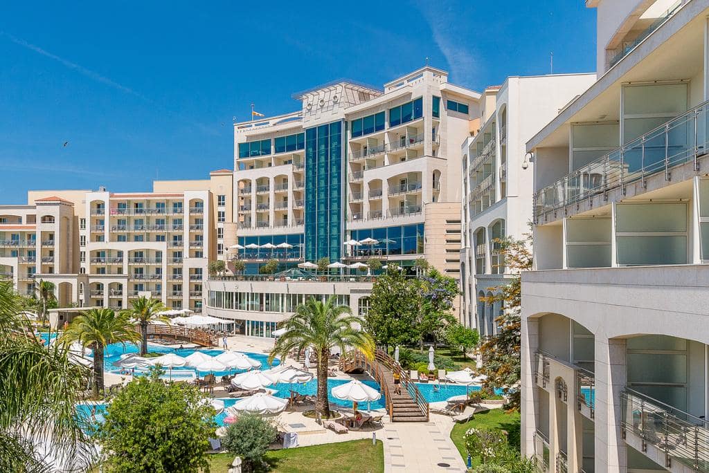 splendid-conference-and-spa-resort-220357801