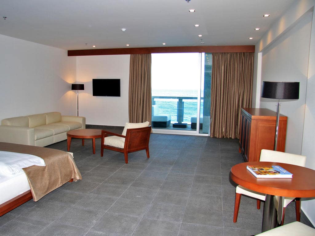 avala-resort-and-villas-18651167