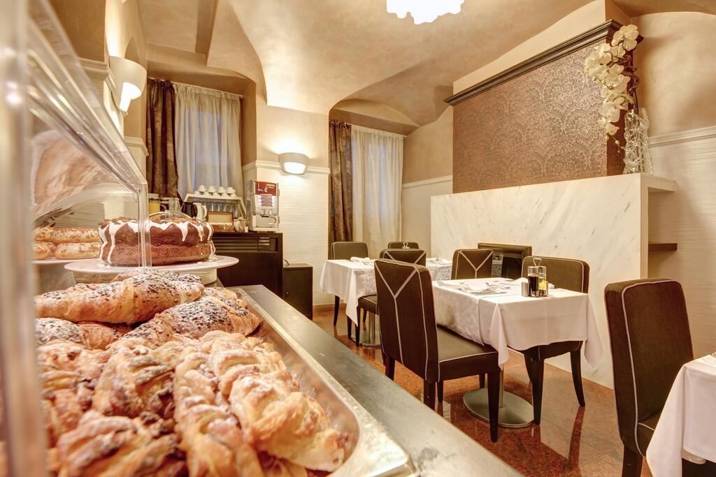 hotel-vardar-286789610