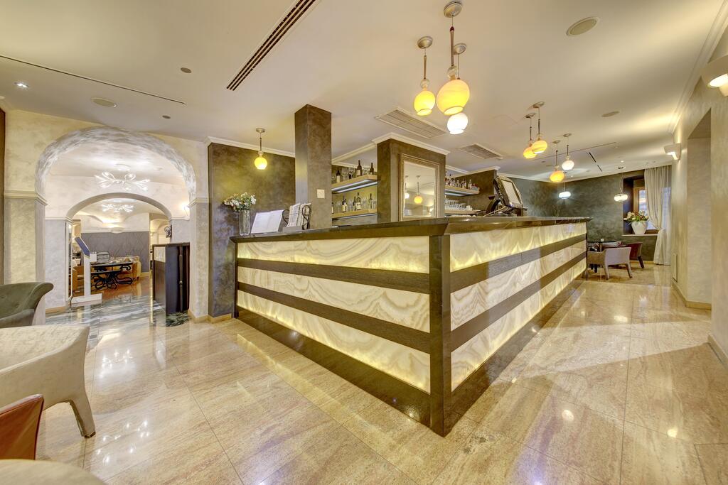 hotel-vardar-286789646