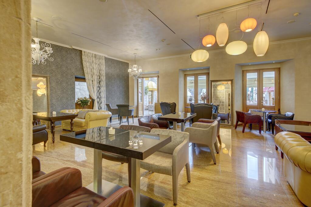 hotel-vardar-286789787