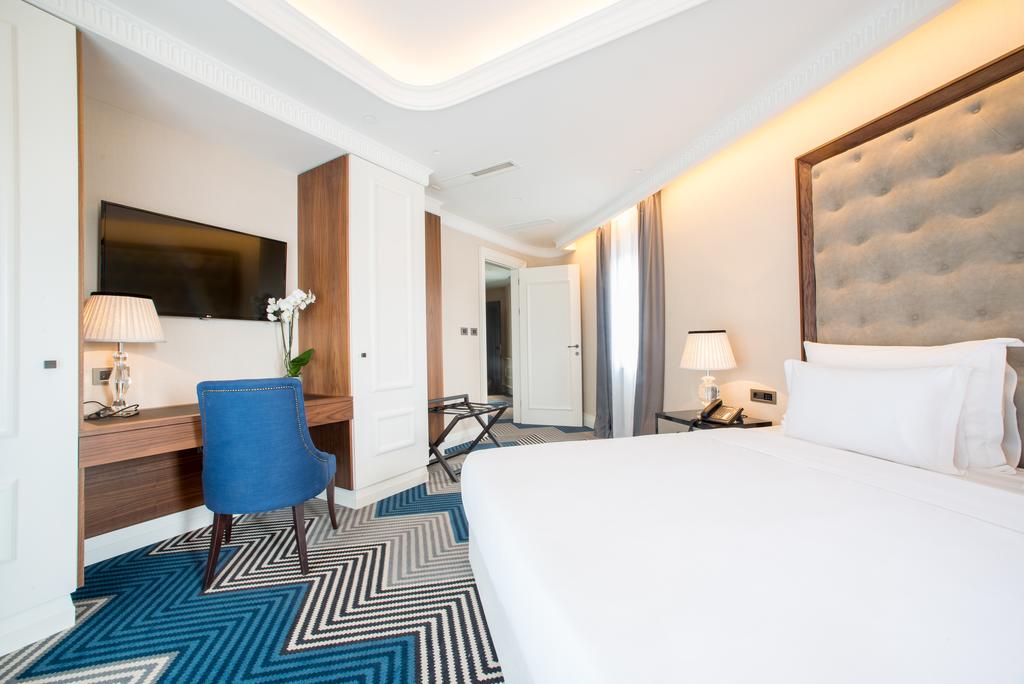 boutique-hotel-la-roche-80018118