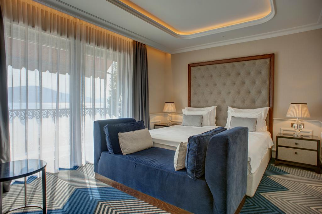 boutique-hotel-la-roche-90593066