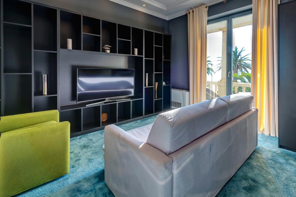 hotel-astoria-130174662