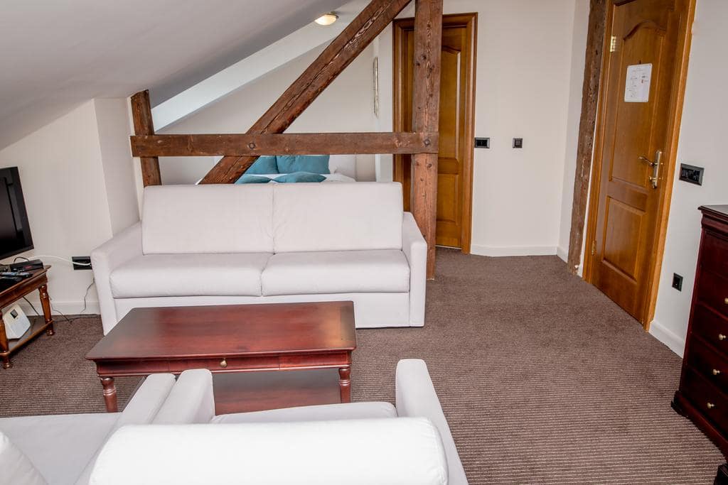 hotel-astoria-154293797