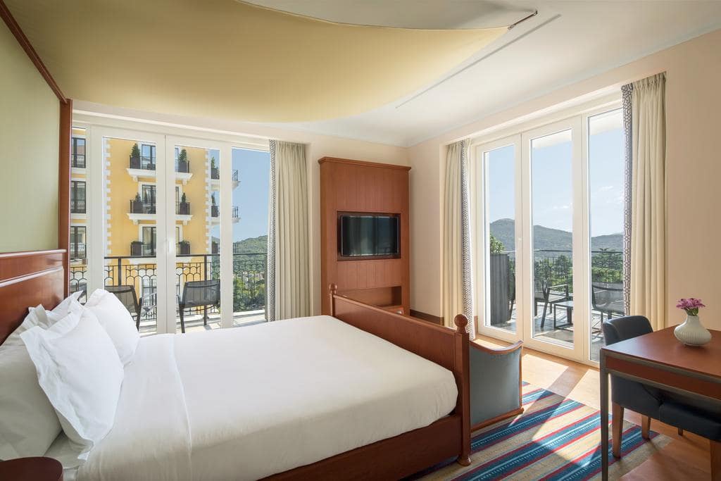 regent-porto-montenegro-229071169