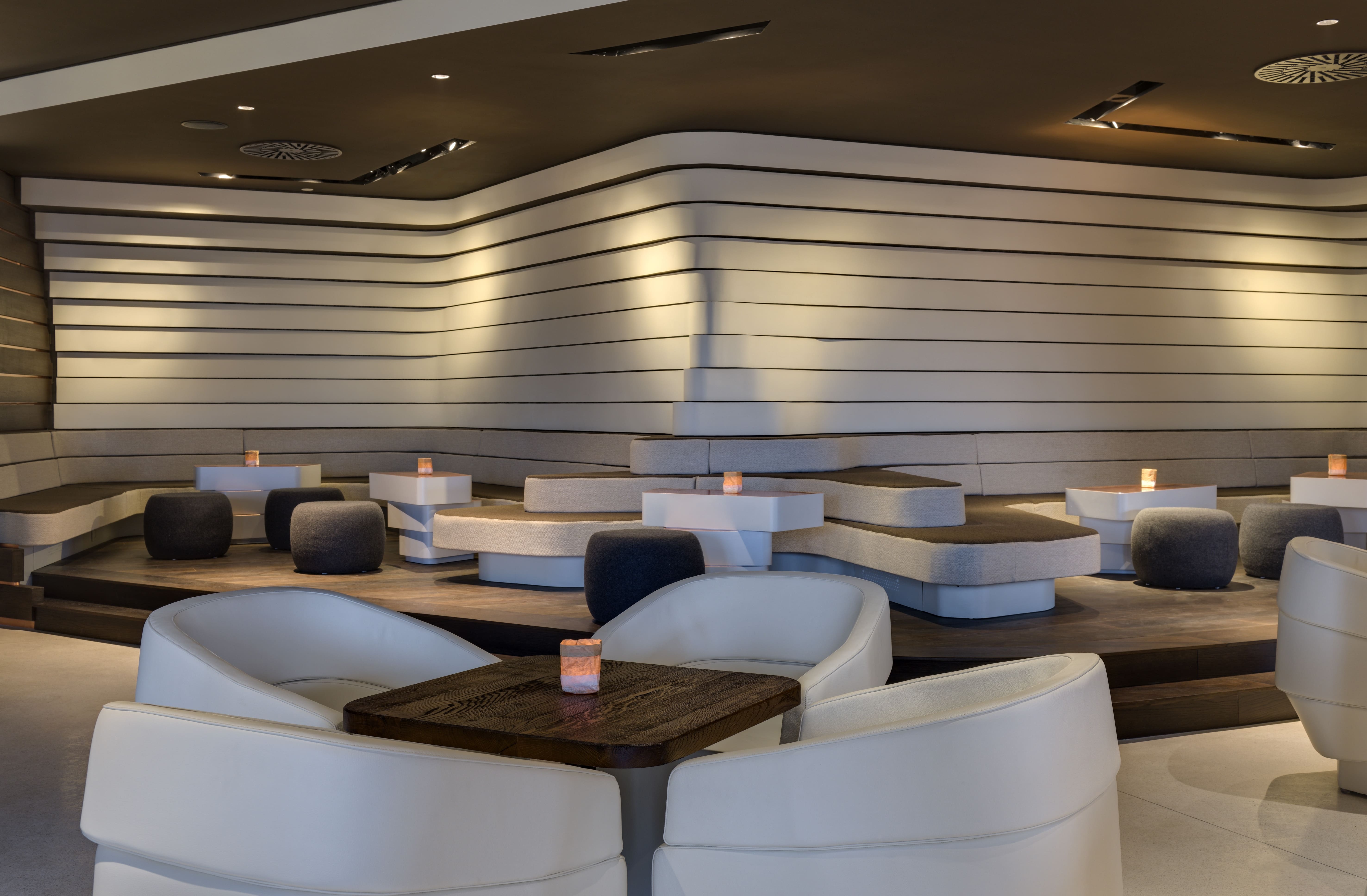 05-radisson-collection-belgrade-old-mill-omb-bar