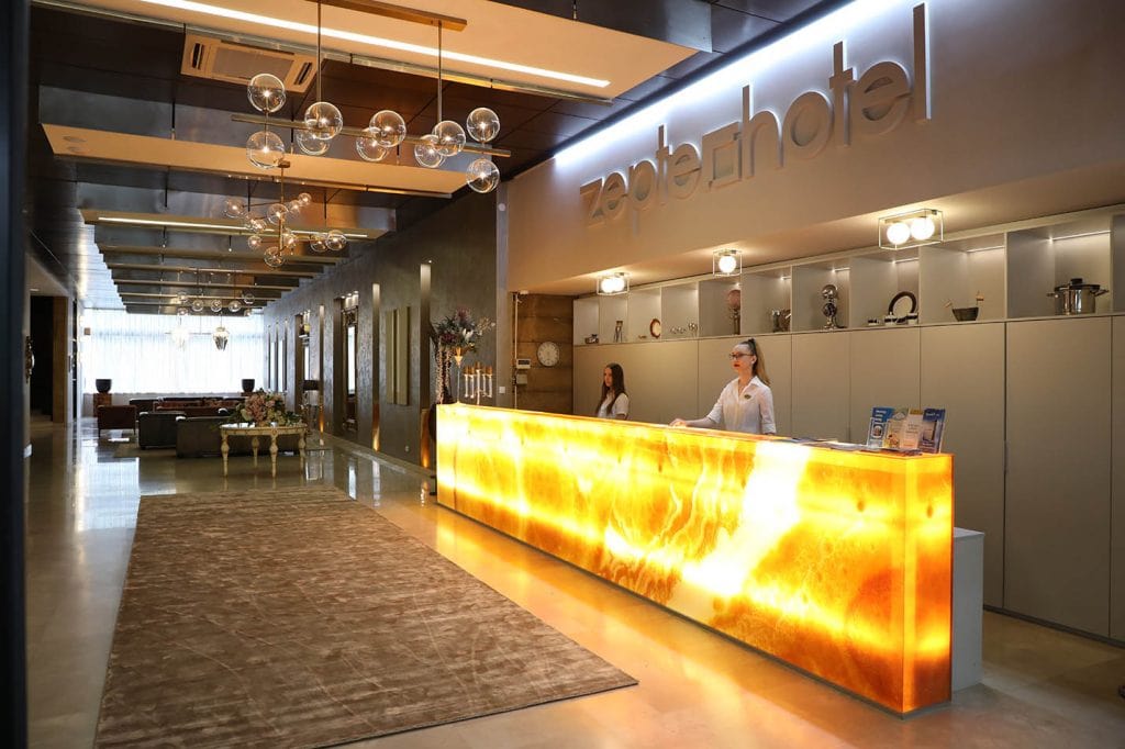 02-reception