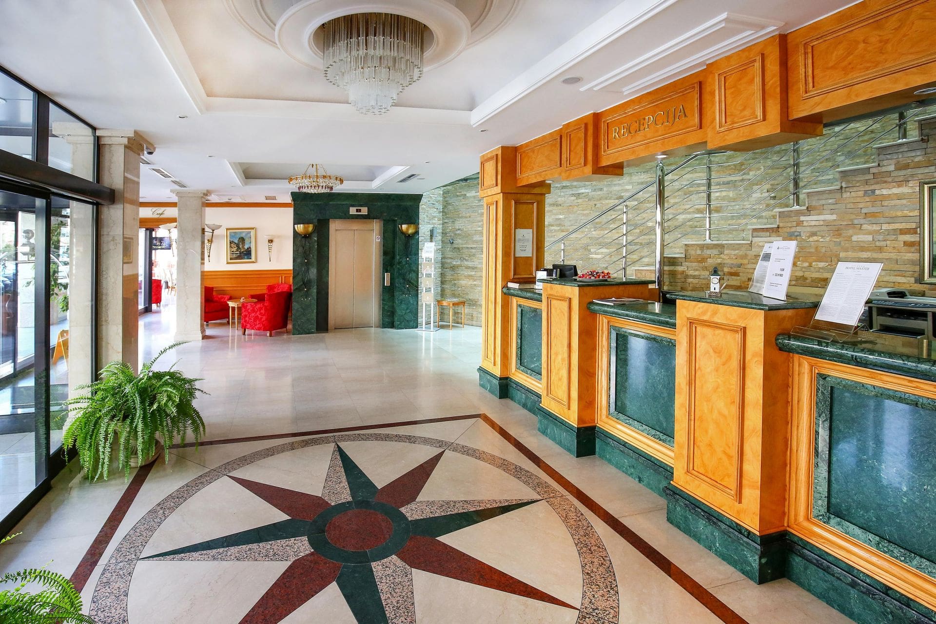 03-master-lobby