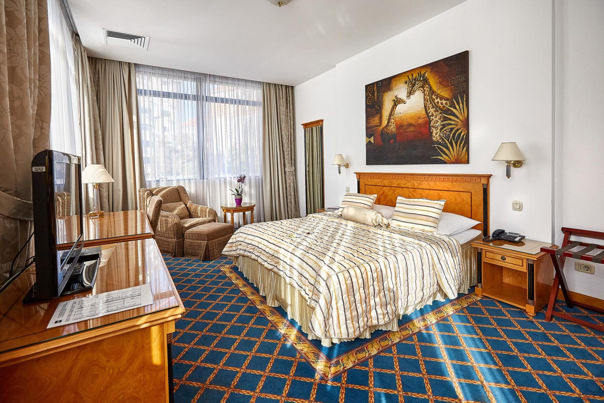 05-master-room