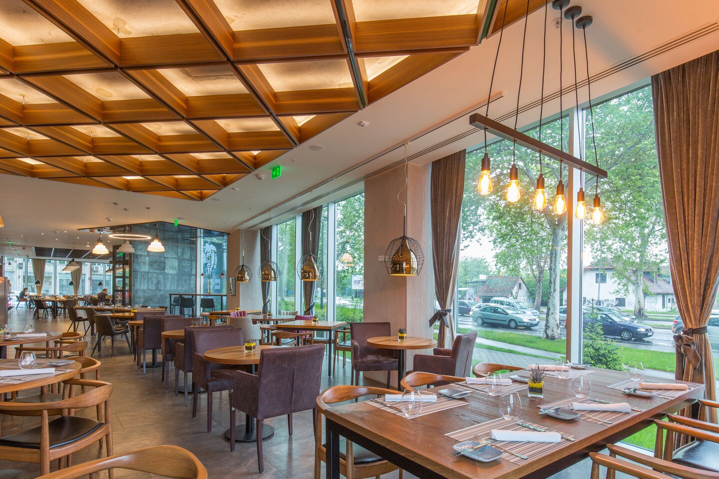 07-sheraton-peppermint-restaurant
