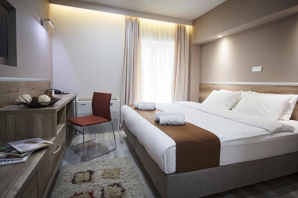 03-junior-room