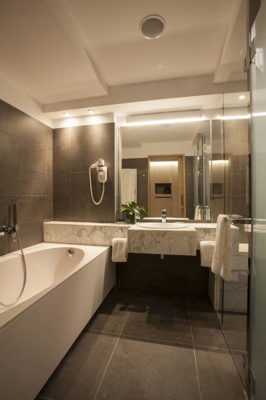 08-palisad-bathroom